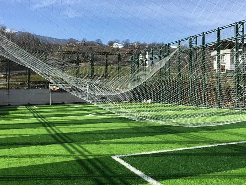 Halı Saha Tavan Filesi Montajı - Spor Tesisi Tavan ve Yan Çevre Koruma Ağları İstanbul